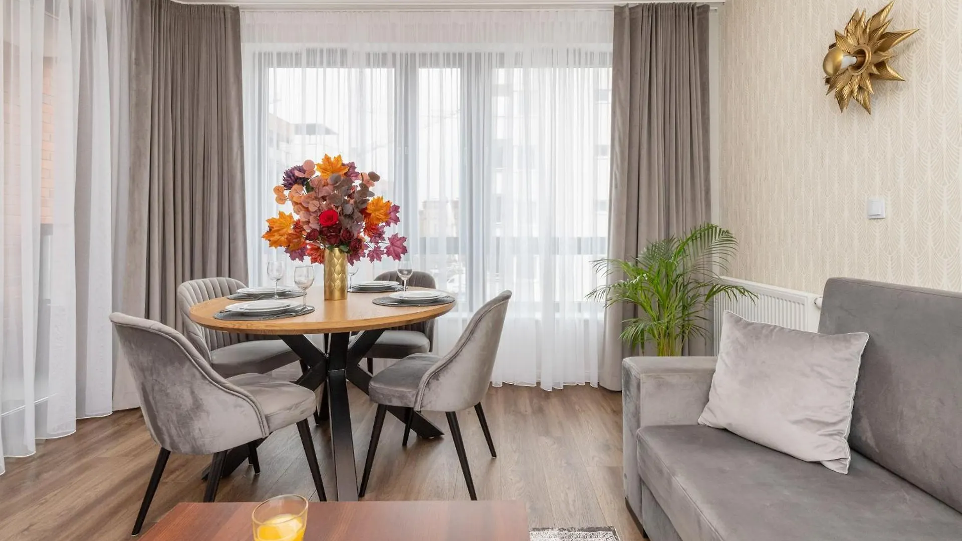 Elegant Apartment With Balcony And Air Conditioning In Gdansk By Noclegi Renters Poland