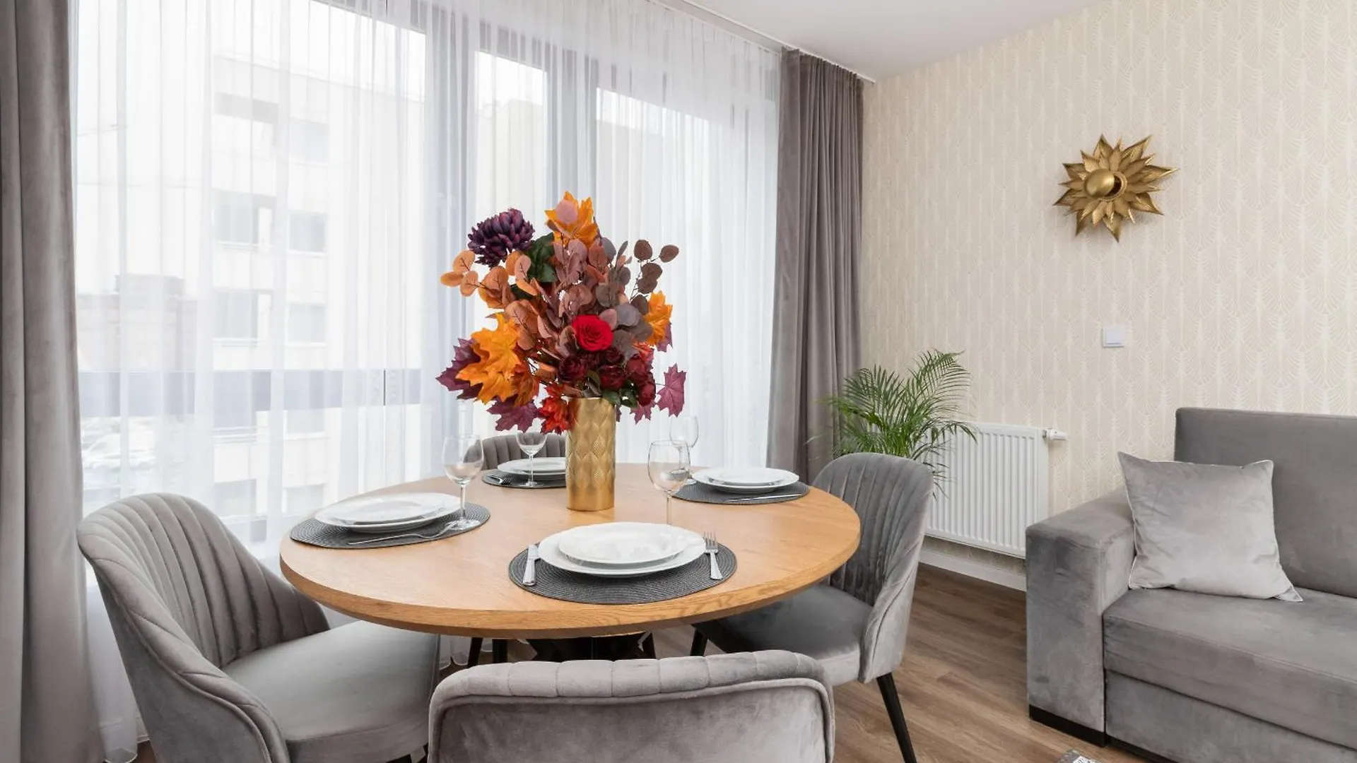 Elegant Apartment With Balcony And Air Conditioning In Gdansk By Noclegi Renters Poland